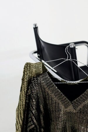 Sweater V MAINE
