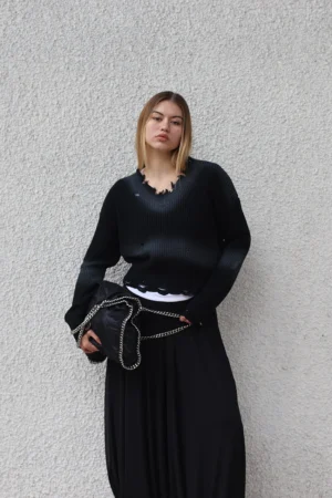 Sweater V MYSTIC