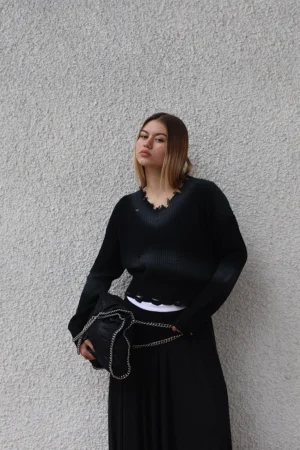 Sweater V MYSTIC