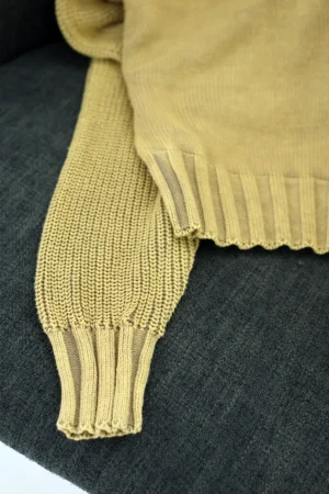 Sweater HAVEN