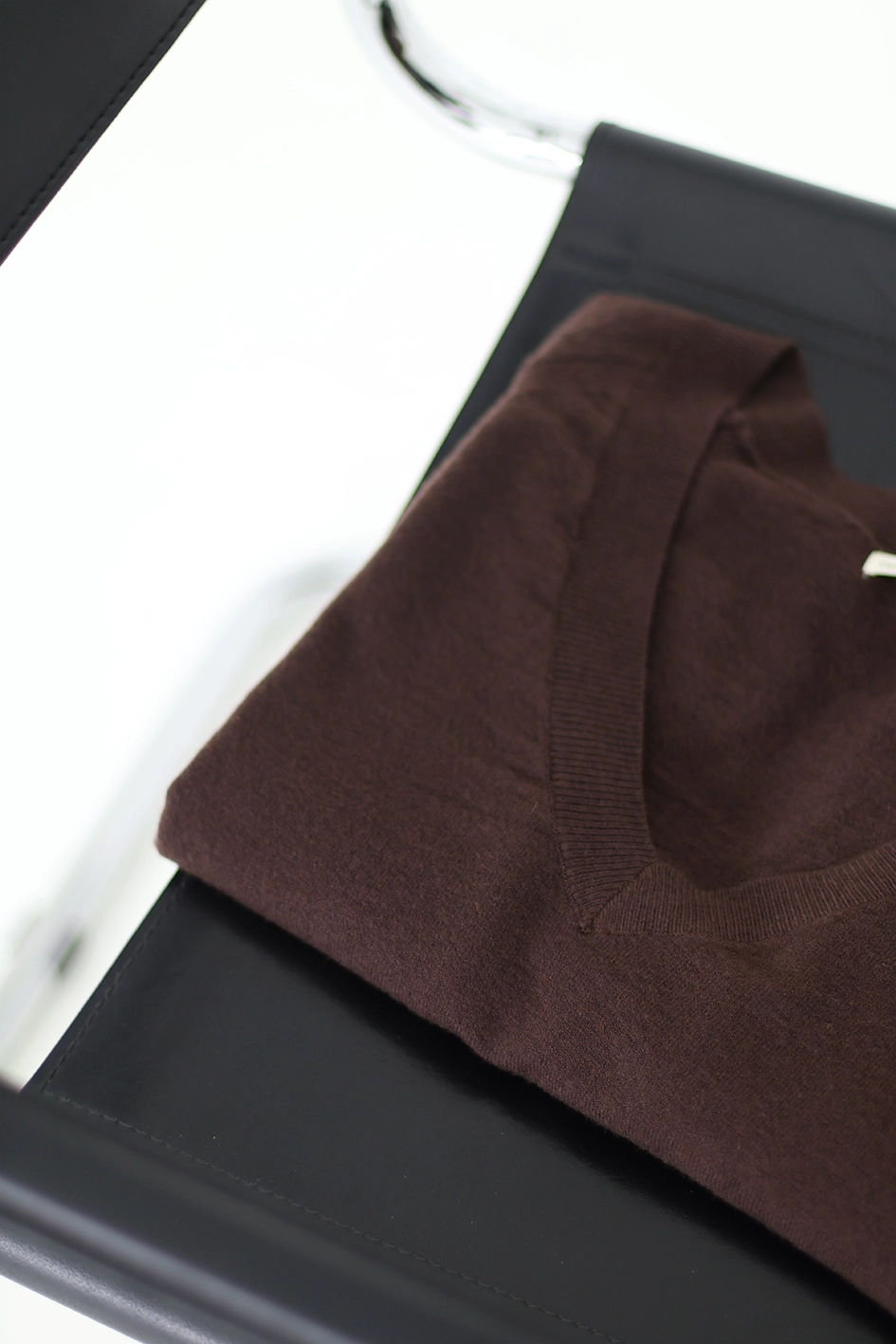 Sweater V SUIZA - Image 3