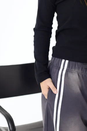 Pantal贸n Gastado DELTA