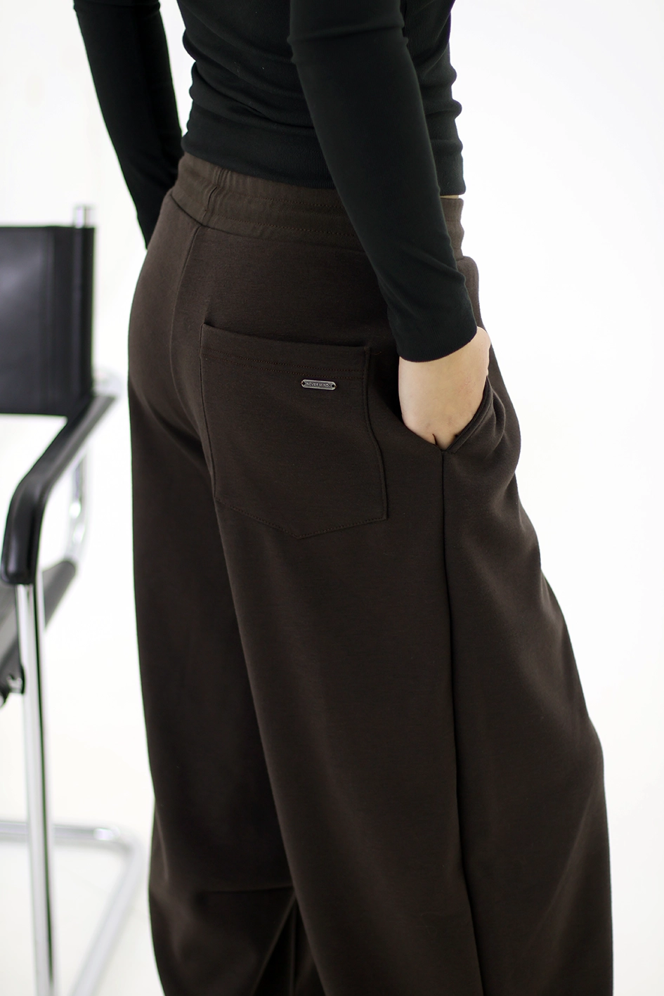 Jogger Frisado BECCAR - Image 4