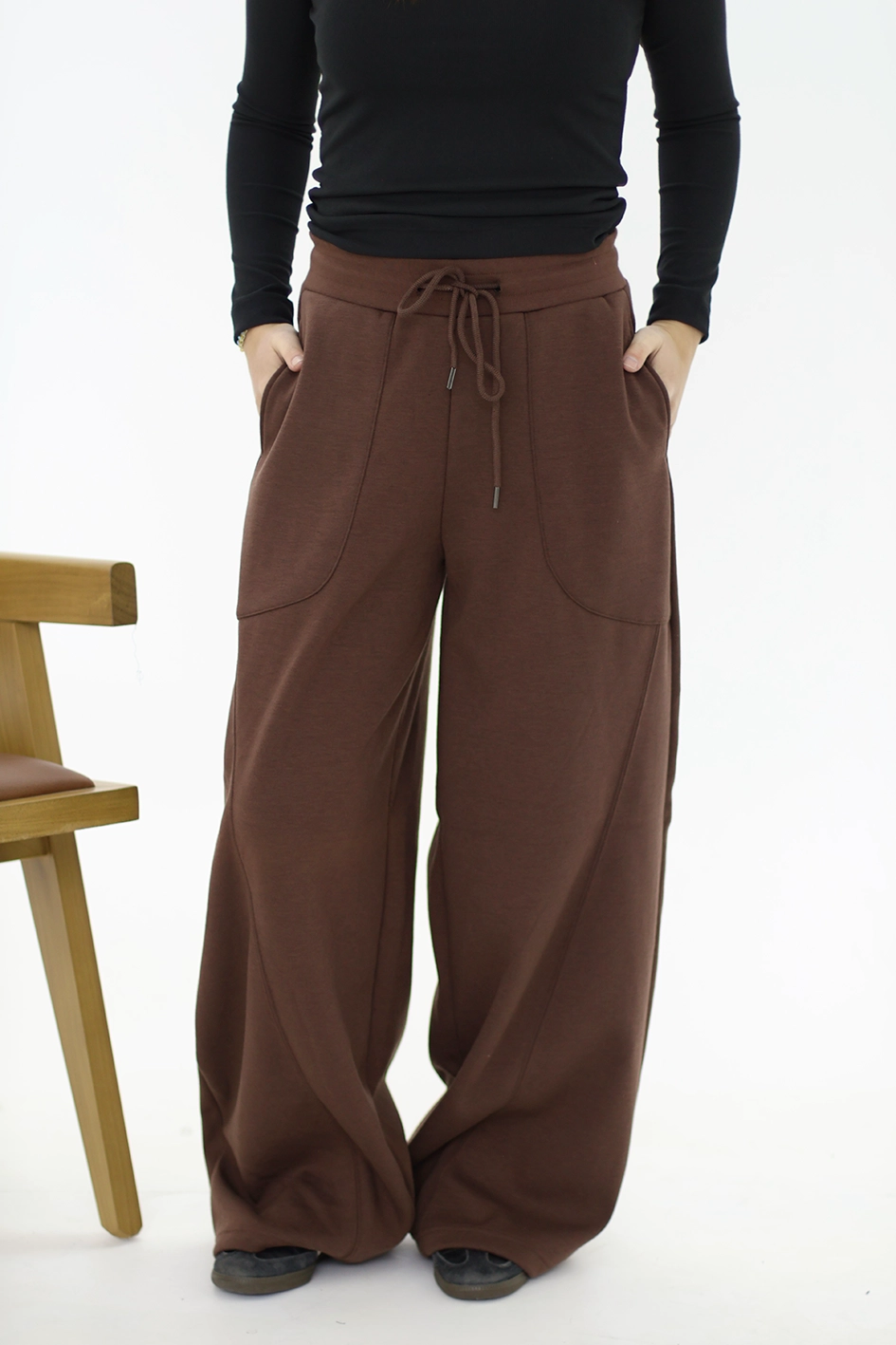 Jogger Frisado LUJÁN - Image 3